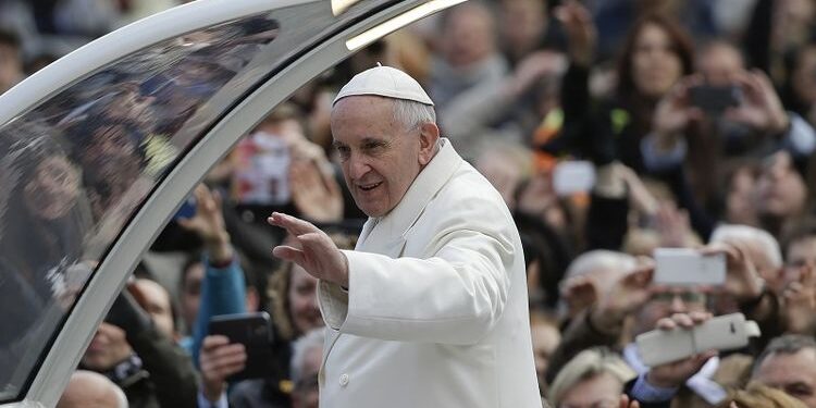 Kunjungan Paus ke Indonesia Menunjukkan Keterbukaan dalam Dialog Antariman