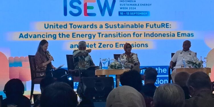 Perkuat Pendekatan Inklusif dan Partisipatif dalam Kebijakan Transisi Energi