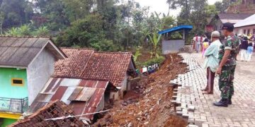 Mitigasi Bencana Tanah Longsor Lewat Teknologi TRIGRSMap