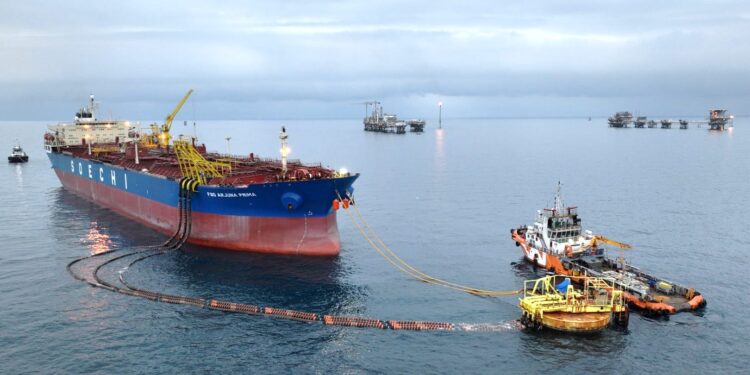 Debut Kapal Tanker PHE ONWJ