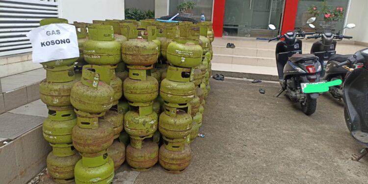 Tolak Pelarangan Pengecer Menjual LPG 3 Kg!