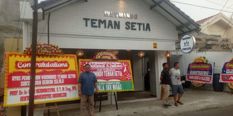 Ayo..!! Goyang Lidah di Warung “Teman Setia” Depok, Jawa Barat