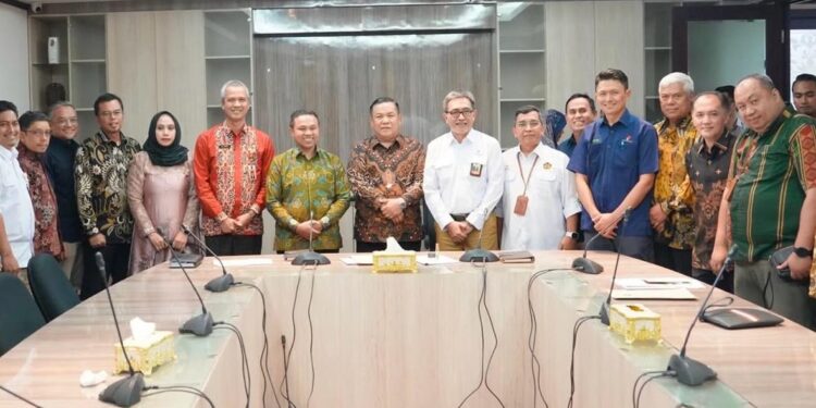 Sinergi Gubernur Riau dan SKK Migas-KKKS Support Percepatan Produksi Migas