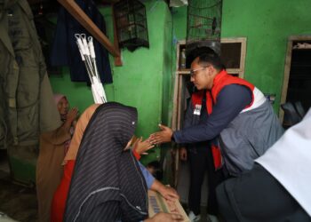 Elnusa Peduli Korban Banjir Jabodetabek