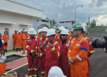 Menteri Bahlil Sambangi PHM dan Eni Indonesia