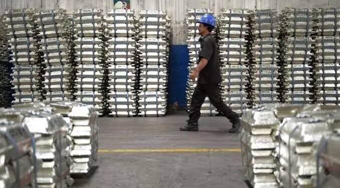 Laba Bersih PT TIMAH Tbk (TINS) Melambung