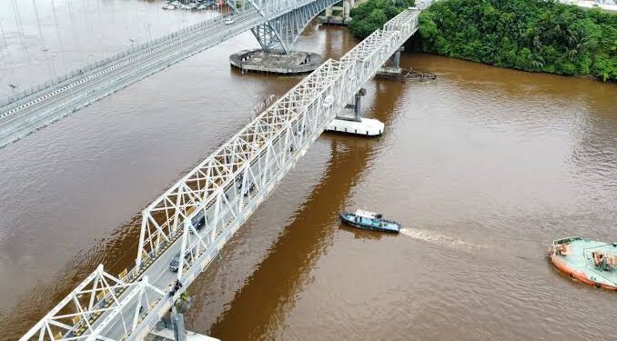 Tabrakan Tongkang di Mahakam, Titik Lemah Tatakelola Infrastruktur