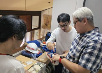 Inovasi Pertamina Drilling Sulap Coverall Bekas Jadi Produk Bernilai Seni