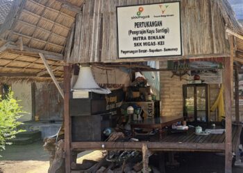 Strategi KEI Mengantarkan Kriya Kayu Santigi Pulau Pagerungan Tembus Pasar Global