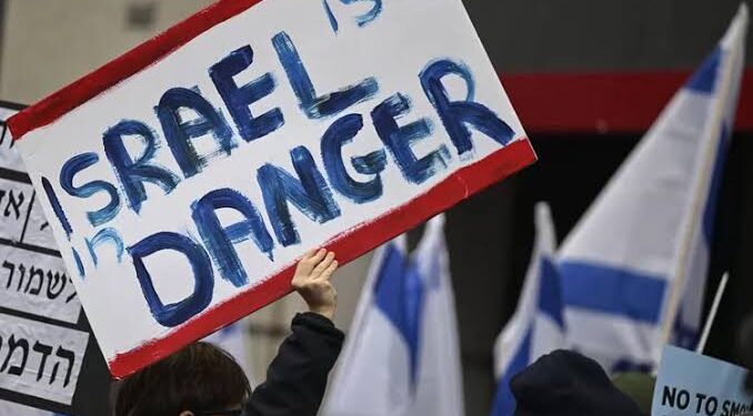 Pengamat: Dampak Perang Iran-Israel Berpotensi Ganggu Subsidi Energi