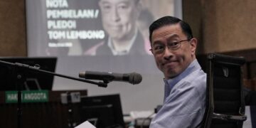 Tom Lembong, Gula Putih, dan Wajah Gelap Kekuasaan: Ketika Hukum Menjadi Alat dan Ingatan Publik Diuji