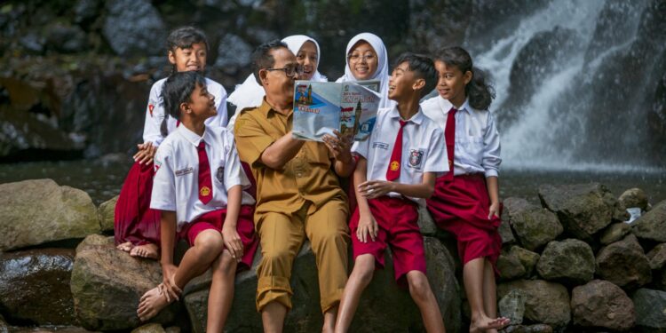 Ada 101.581 Guru Lolos Seleksi Administrasi PPG Bagi Guru Tertentu Periode 1 Tahun 2025