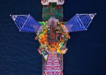 Jack-up rig Emerald Driller Milik Pertamina Drilling Sukses Bor 9 Sumur Lepas Pantai