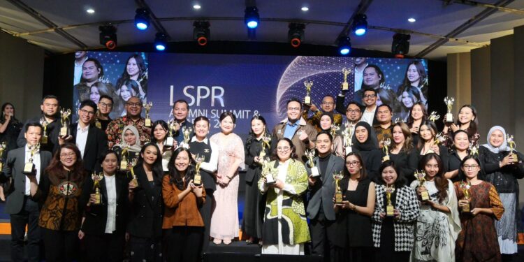 Apresiasi LSPR Institute untuk Alumni Berprestasi