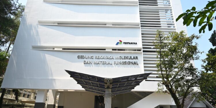 Pertamina Bantu Pembangunan Laboratorium Penelitian Molekular di ITB