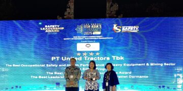 UT Boyong Penghargaan di Ajang OSH Asia’s Summit 2025