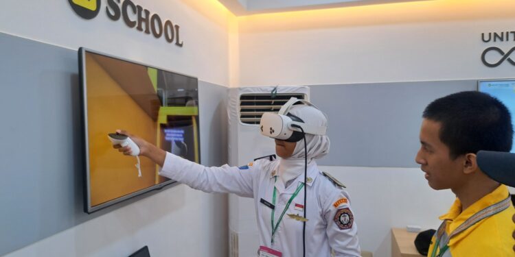 Sumbangsih UT School Cerdaskan Anak Negeri