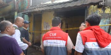 Elnusa Sigap Evakuasi dan Pulihkan Warga Korban Kebakaran di Cilandak Timur