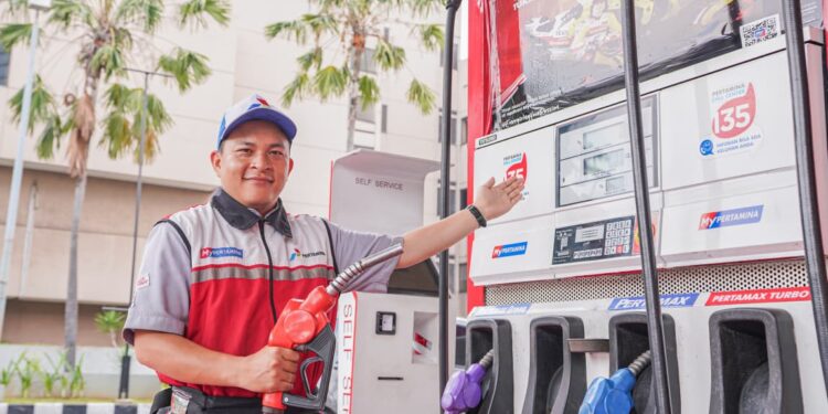 Meski Liburan, Pertamina Pastikan Pasokan BBM Aman