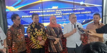 BRIN Anugerahkan Penghargaan kepada BRIDA/BAPPERIDA Optima 2025 sebagai Penggerak Riset dan Inovasi Daerah