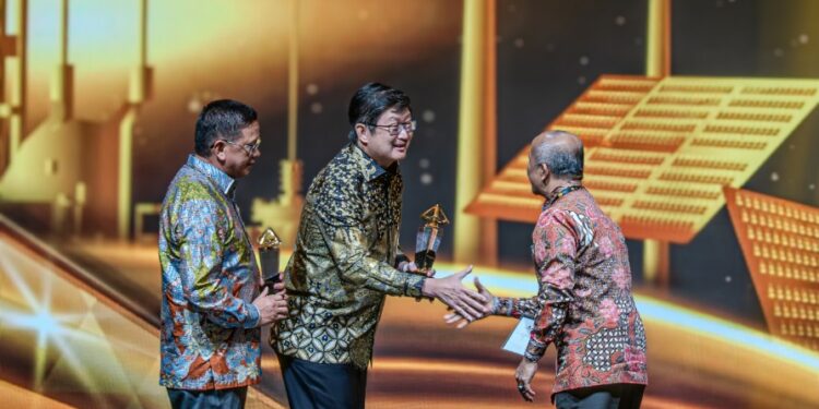 Harita Nickel Raih Penghargaan Subroto 2025 untuk Kontribusi di Bidang Pendidikan dan Kesehatan