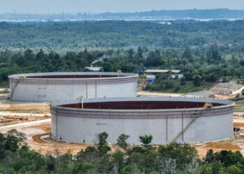 Pertamina Rampungkan Pembangunan 2 Tangki Raksasa di Kaltim