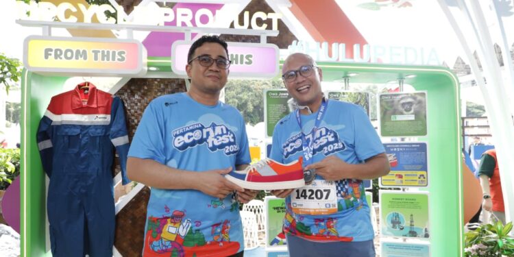 Komisaris dan Direksi Pertamina Tinjau Produk Upcycling Pertamina Drilling