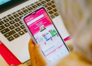 Memantapkan Kepercayaan Masyarakat pada AI E-Commerce