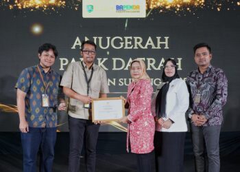 PDC Sabet Penghargaan dari Bapenda Subang