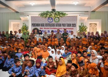 Mendikdasmen Resmikan TK Muslimat NU Roudlotut Tholibin