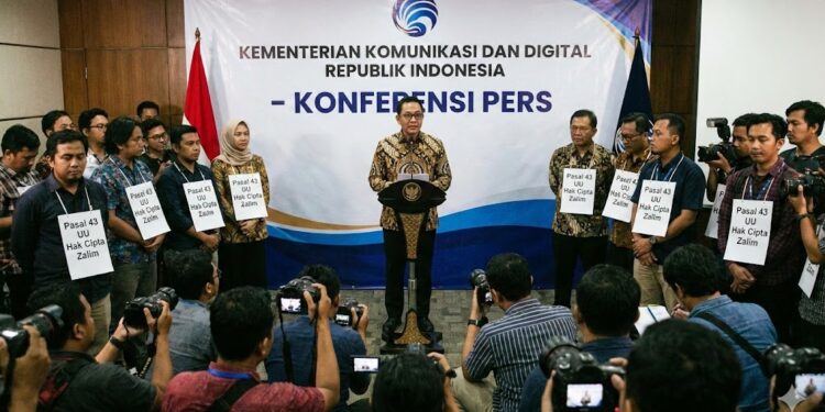 UU Hak Cipta Menzalimi Jurnalis Tanpa Tedheng Aling-aling