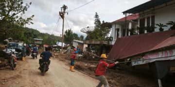 Sistem Kelistrikan di Sumatera Barat 100 % Normal