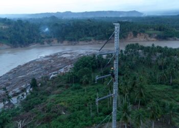 Meski Penuh Hambatan, PLN Tetap Kerja Keras Percepat Pemulihan