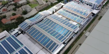 Sektor Industri dan Bisnis Makin Getol Layanan Listrik Ramah Lingkungan