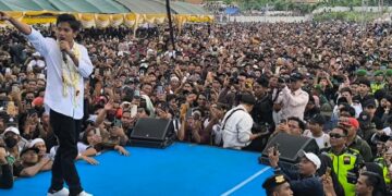 Kisah Perjuangan Valen: Pada Mulanya Coba-coba, Akhirnya Menjadi Pangeran Dangdut (3)