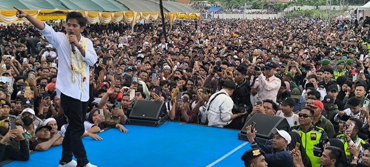 Kisah Perjuangan Valen: Pada Mulanya Coba-coba, Akhirnya Menjadi Pangeran Dangdut (3)