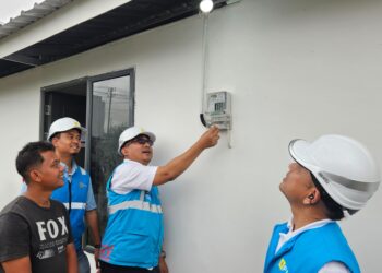 Masyarakat Apresiasi Kerja Keras PLN Sehingga Hunian Sementara Korban Banjir Dapat Aliran Listrik