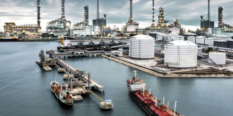 Begini Cara Menteri Bahlil Evaluasi Capaian Produksi Industri Hulu Migas