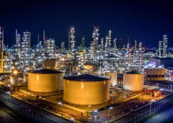 Kilang Minyak Kapasitss Jumbo Diresmikan Presiden, Indonesia Terbebas dari Belenggu Impor BBM?