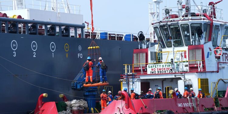 Satu Juta Barel Minyak dari Aljazair untuk Tanah Air