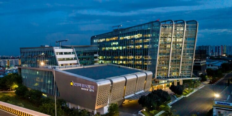 Segini Laba Bersih United Tractors Tahun 2025