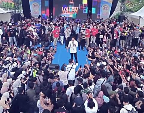Tak Disangka! Murid yang Suka Tidur di Kelas, Kini jadi Pangeran Dangdut Gen Z (5)