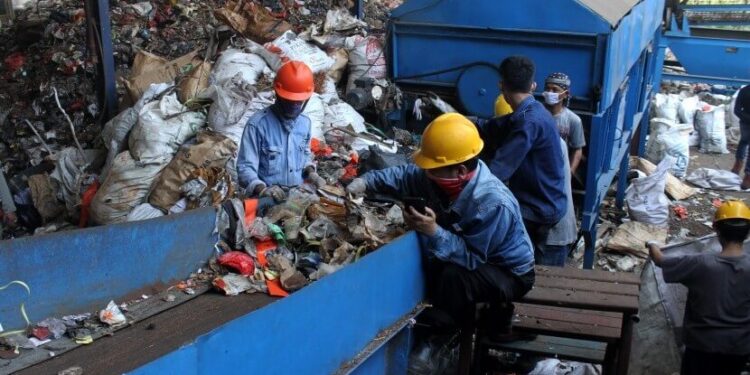 Pembangkit Listrik dari Sampah Beroperasi Tahun 2027, Obsesi Pemerintah