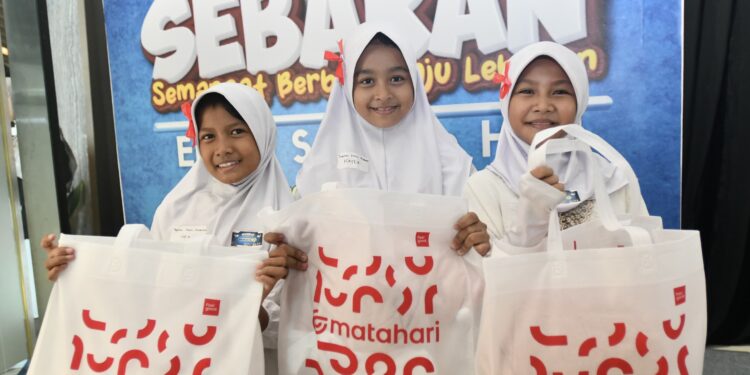 SEBARAN 5.0: Ada 1.000 Anak Yatim Bebas Memilih Sendiri Baju Lebaran 