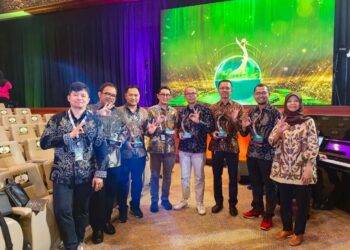 Group PHI Gondol Enam PROPER Hijau