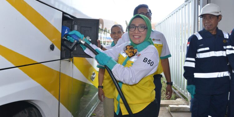 Implementasi B50 untuk Otomotif Berjalan Aman