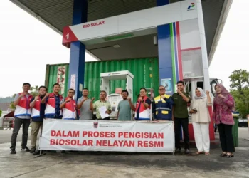 Nelayan Teluk Bayur Bersyukur, BBM Subsidi Lacar Tersalurkan