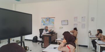 Kegiatan belajar mengajar di SRMP 6 Jakarta pada Rabu (10/6/2026). Foto foto: Sofyan Badrie