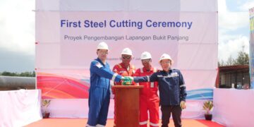 PC Ketapang II Ltd. Gelar First Steel Cutting Ceremony Proyek Pengembangan Lapangan Bukit Panjang