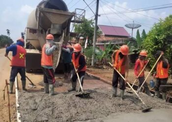 Kolaborasi PetroChina Jabung dan SKK Migas Bangun Infrastruktur Jalan Beton di Kelurahan Pandan Jaya, Tanjung Jabung Timur
